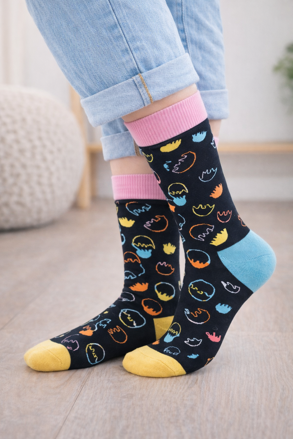 Color Pop Pattern Socks
